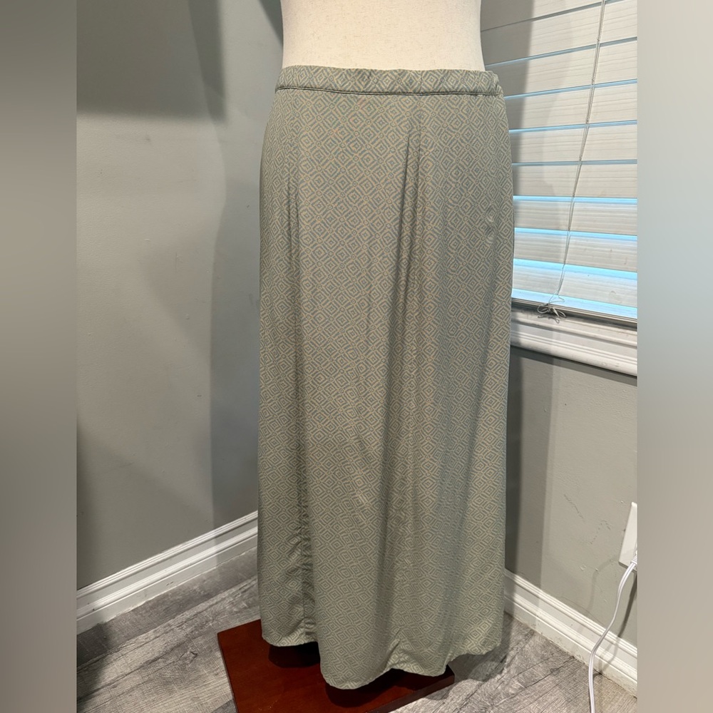 L.L. Bean‎ Gray Geometric Maxi Skirt